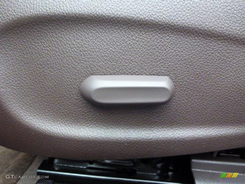 2014 Cruze Diesel - Rainforest Green Metallic / Cocoa/Light Neutral photo #15