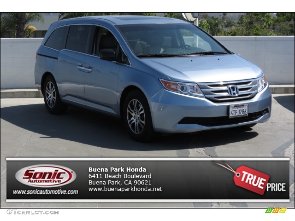 Celestial Blue Metallic Honda Odyssey