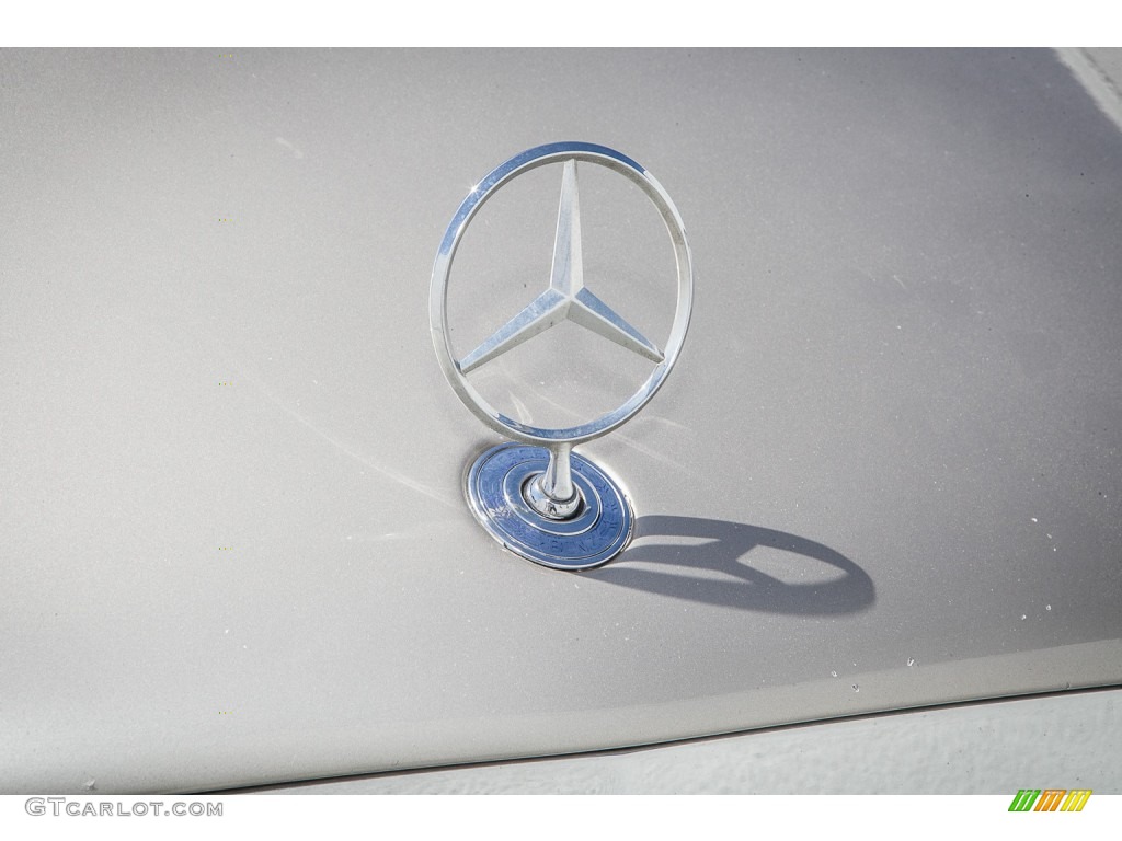 1998 E 320 Sedan - Smoke Silver Metallic / Parchment photo #26