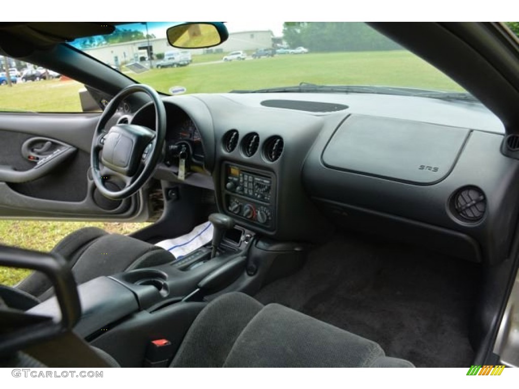 2002 Firebird Coupe - Bright Silver Metallic / Ebony Black photo #19