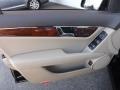 Black - C 300 Sport 4Matic Photo No. 16