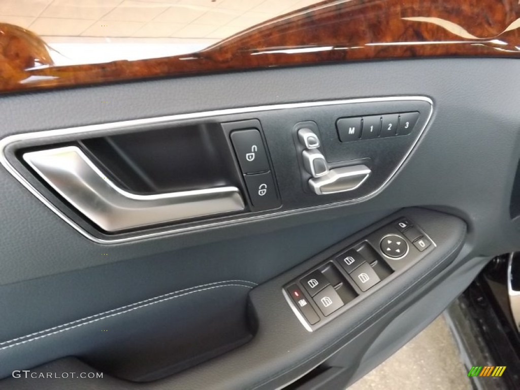 2014 E 350 4Matic Sedan - Black / Black photo #18