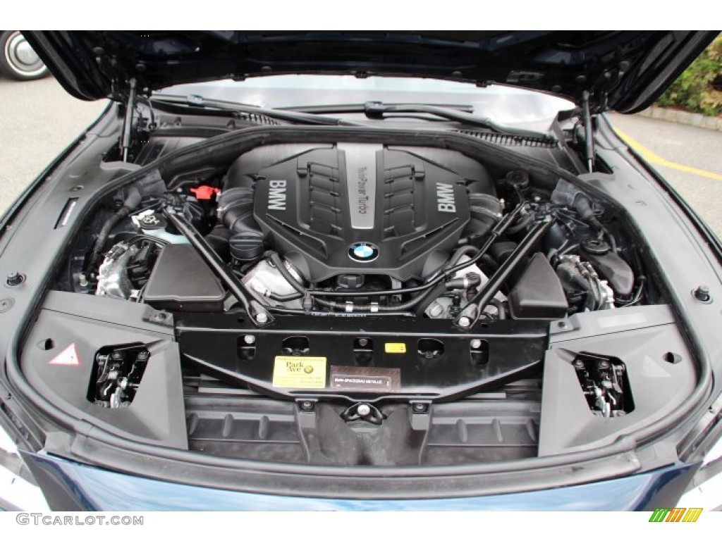 2013 BMW 7 Series 750Li xDrive Sedan Engine Photos
