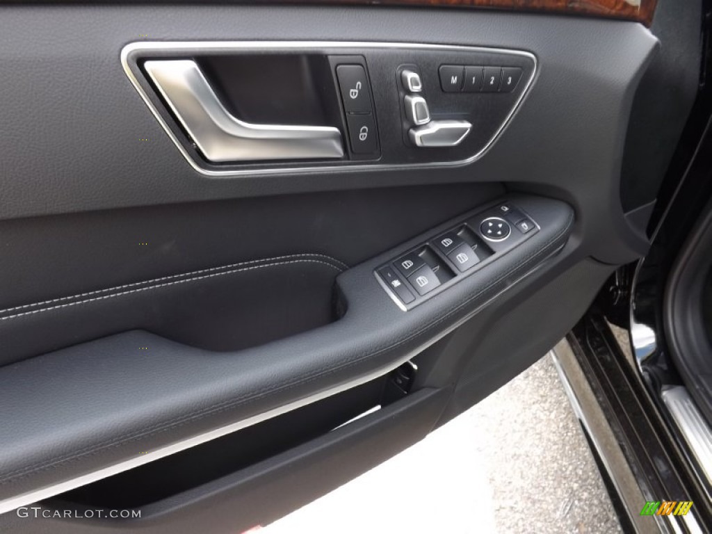 2014 E 350 4Matic Sedan - Black / Black photo #17