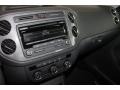 Reflex Silver Metallic - Tiguan S Photo No. 14