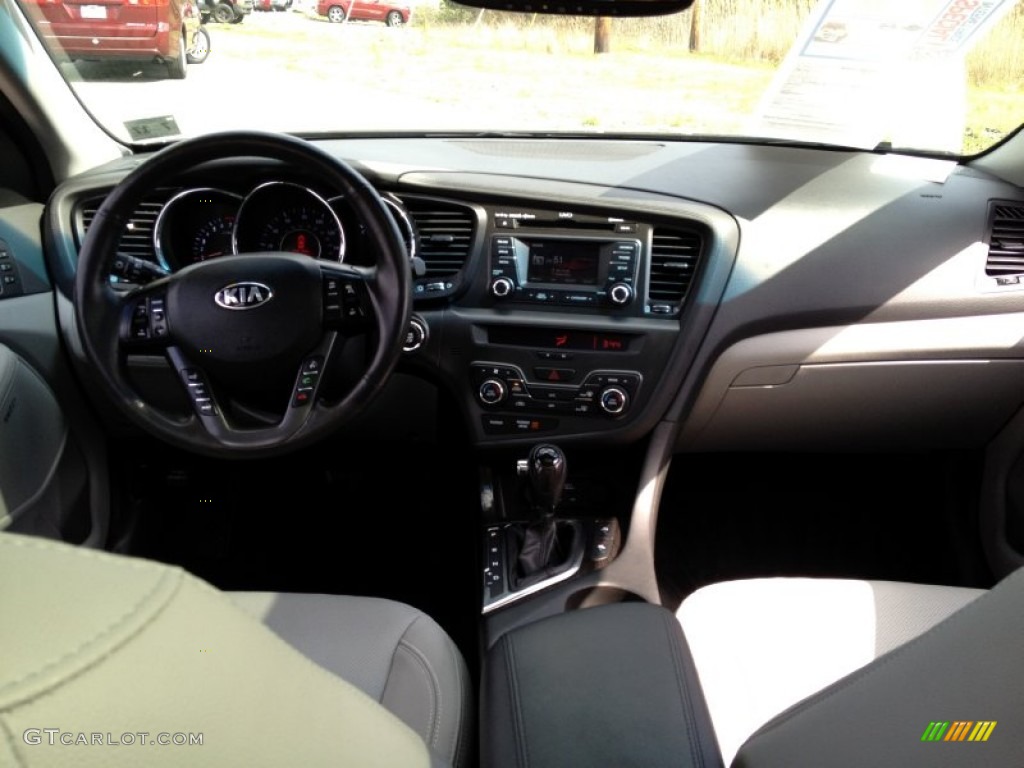 2013 Optima EX - Ebony Black / Gray photo #22