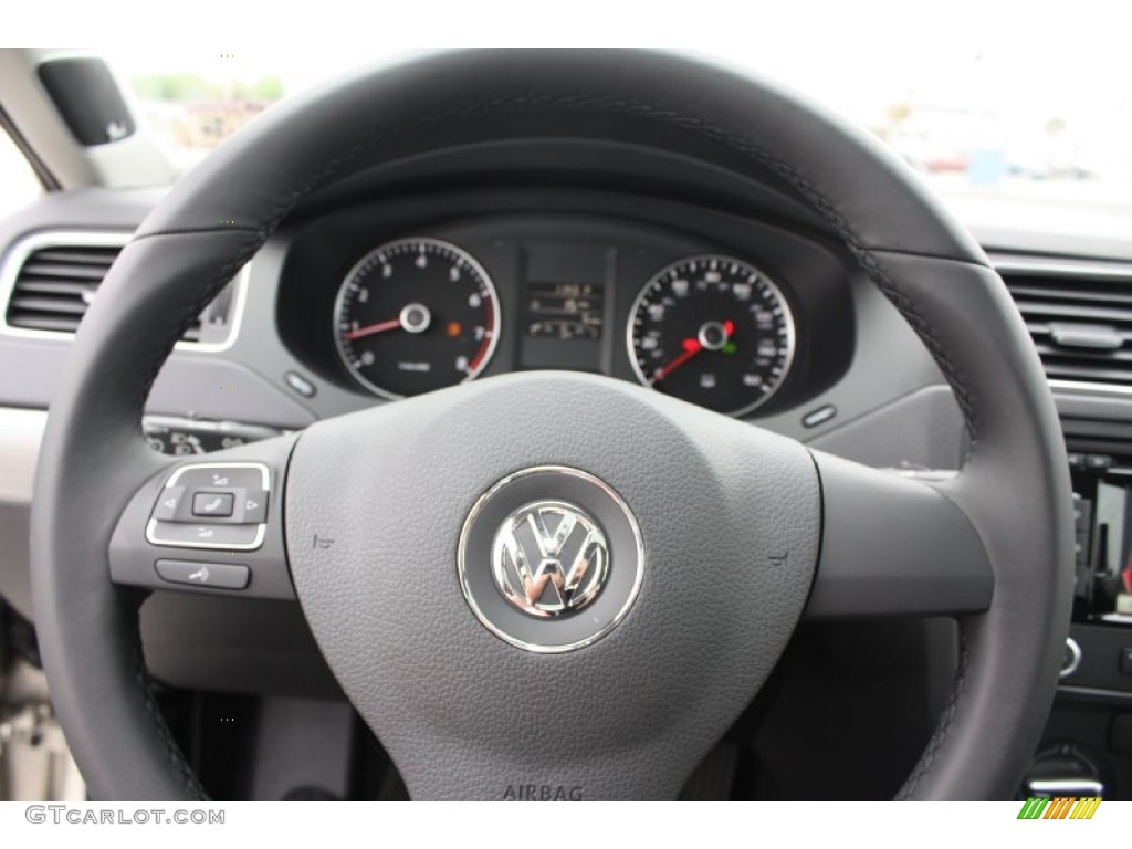 2013 Jetta SEL Sedan - Moonrock Silver Metallic / Titan Black photo #25