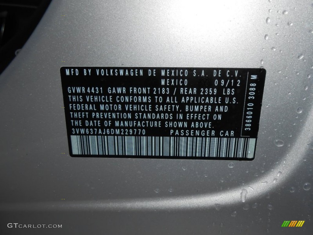 2013 Jetta Hybrid SEL Premium - Frost Silver Metallic / Titan Black photo #25