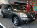 2005 Mineral Beige Pearl Mitsubishi Endeavor Limited AWD  photo #1