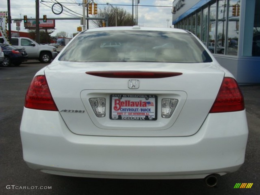 2007 Accord EX Sedan - Taffeta White / Ivory photo #5