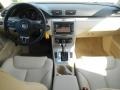 Candy White - Passat Komfort Sedan Photo No. 10
