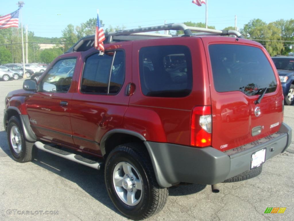 2004 Xterra SE 4x4 - Thermal Red Metallic / Gray photo #3