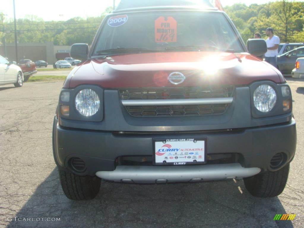2004 Xterra SE 4x4 - Thermal Red Metallic / Gray photo #8