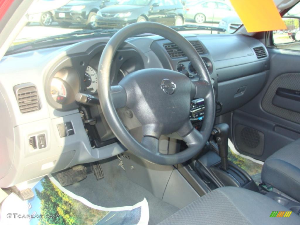 2004 Xterra SE 4x4 - Thermal Red Metallic / Gray photo #9