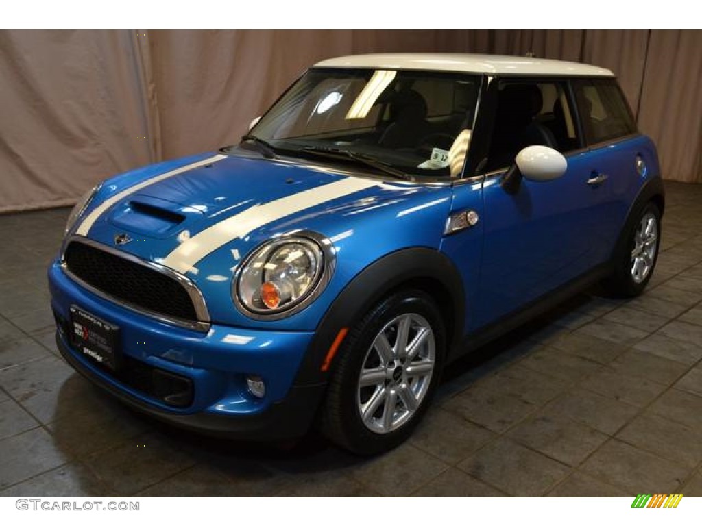 2012 Cooper S Hardtop - Laser Blue Metallic / Carbon Black photo #1