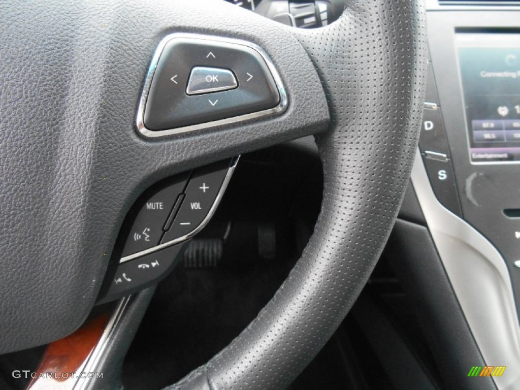 2014 Lincoln MKZ FWD Controls Photo #93116717