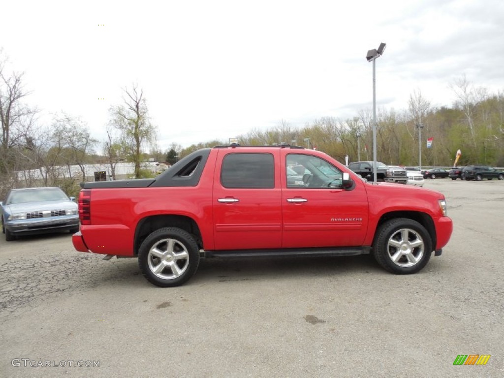 2012 Avalanche LS 4x4 - Victory Red / Ebony photo #7