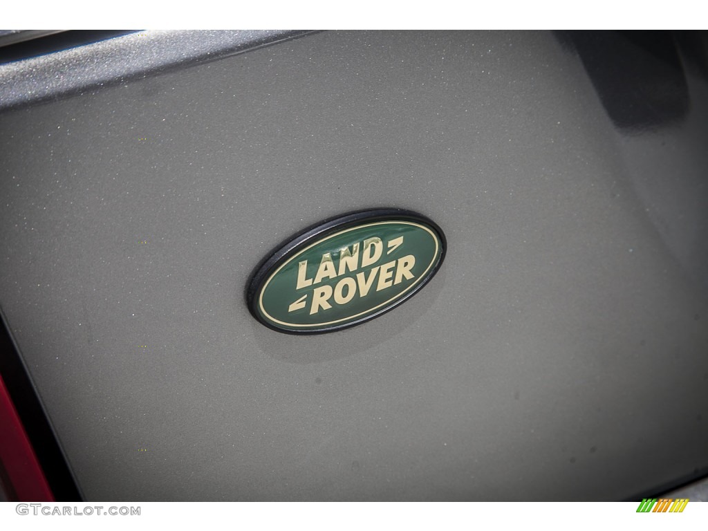 2009 Land Rover Range Rover Sport HSE Marks and Logos Photos