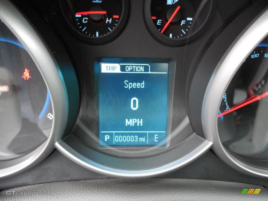 2014 Cruze LS - Blue Ray Metallic / Jet Black/Medium Titanium photo #20