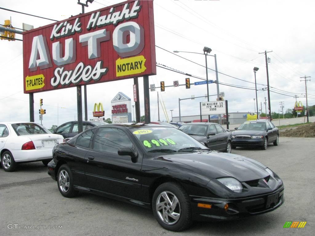 Black Pontiac Sunfire