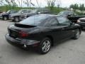 2002 Black Pontiac Sunfire SE Coupe  photo #5