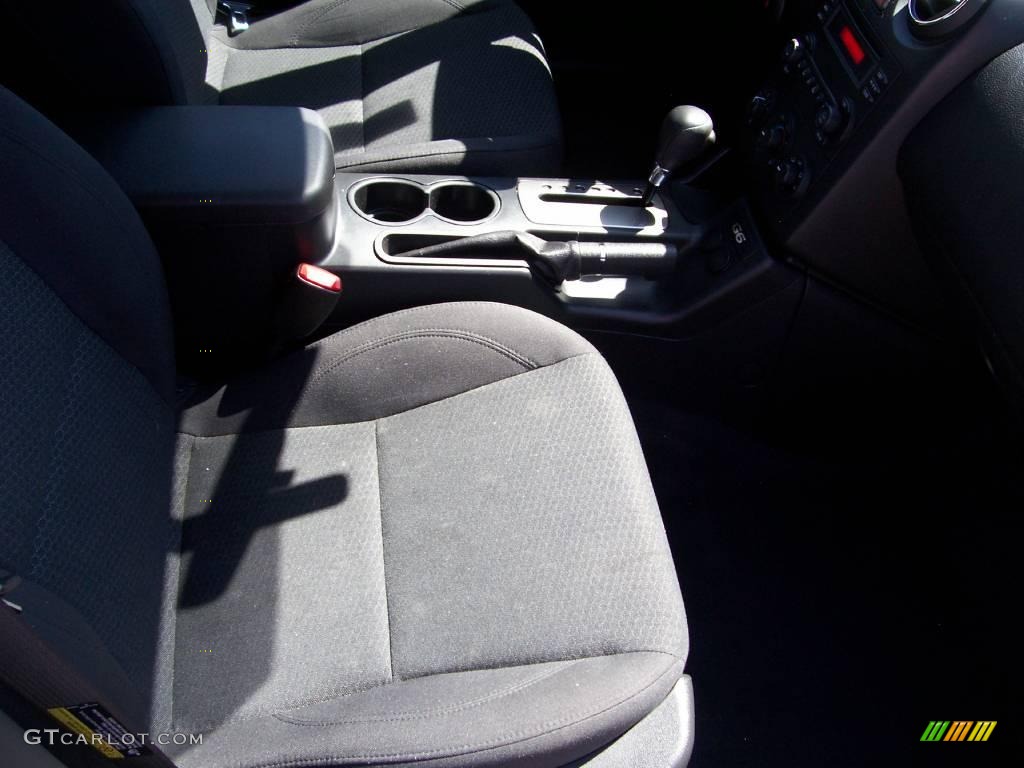 2005 G6 Sedan - Liquid Silver Metallic / Ebony photo #23