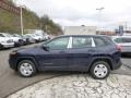True Blue Pearl - Cherokee Sport Photo No. 2