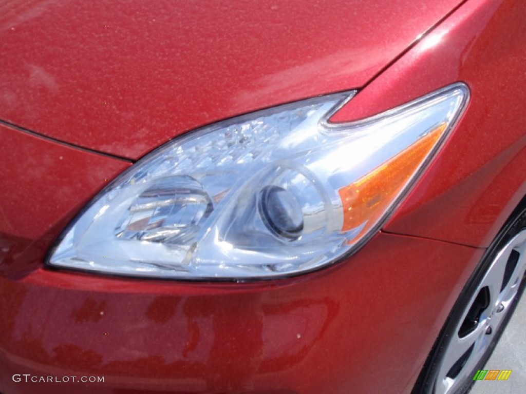 2014 Prius Two Hybrid - Barcelona Red Metallic / Bisque photo #9