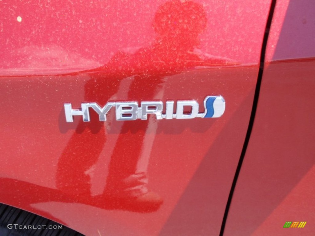 2014 Prius Two Hybrid - Barcelona Red Metallic / Bisque photo #13