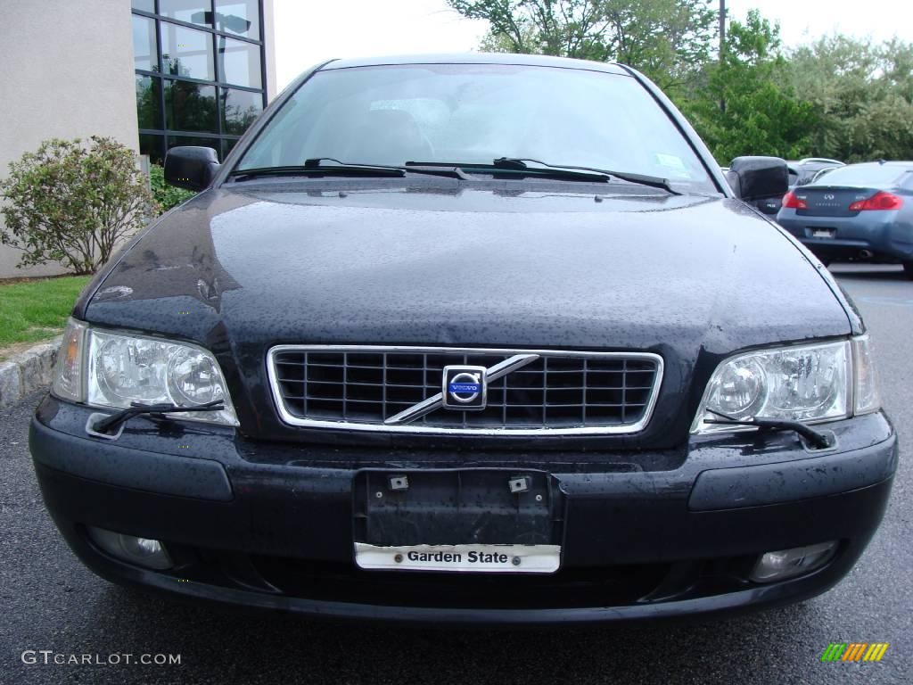 2001 S40 1.9T - Midnight Black Metallic / Off Black photo #2