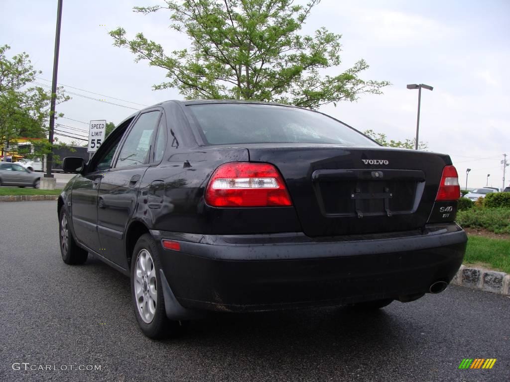 2001 S40 1.9T - Midnight Black Metallic / Off Black photo #4