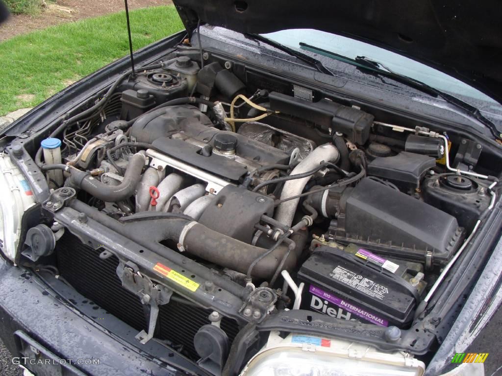 2001 S40 1.9T - Midnight Black Metallic / Off Black photo #15