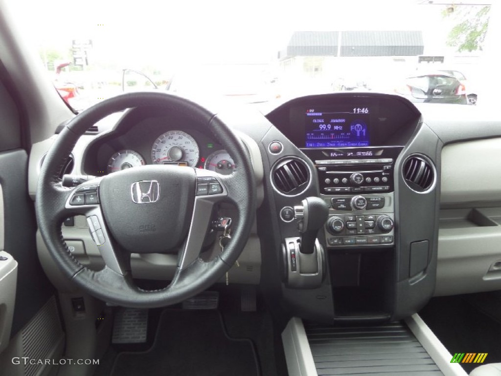 2014 Honda Pilot EX-L 4WD Dashboard Photos