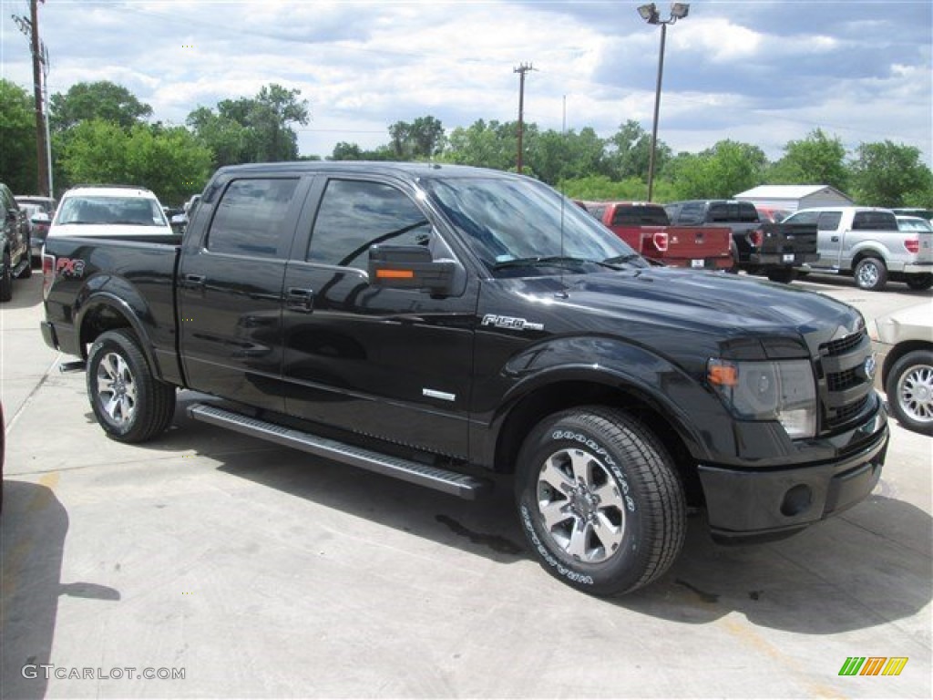 2014 F150 FX2 SuperCrew - Tuxedo Black / Black photo #3