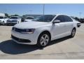 Pure White - Jetta TDI Sedan Photo No. 1