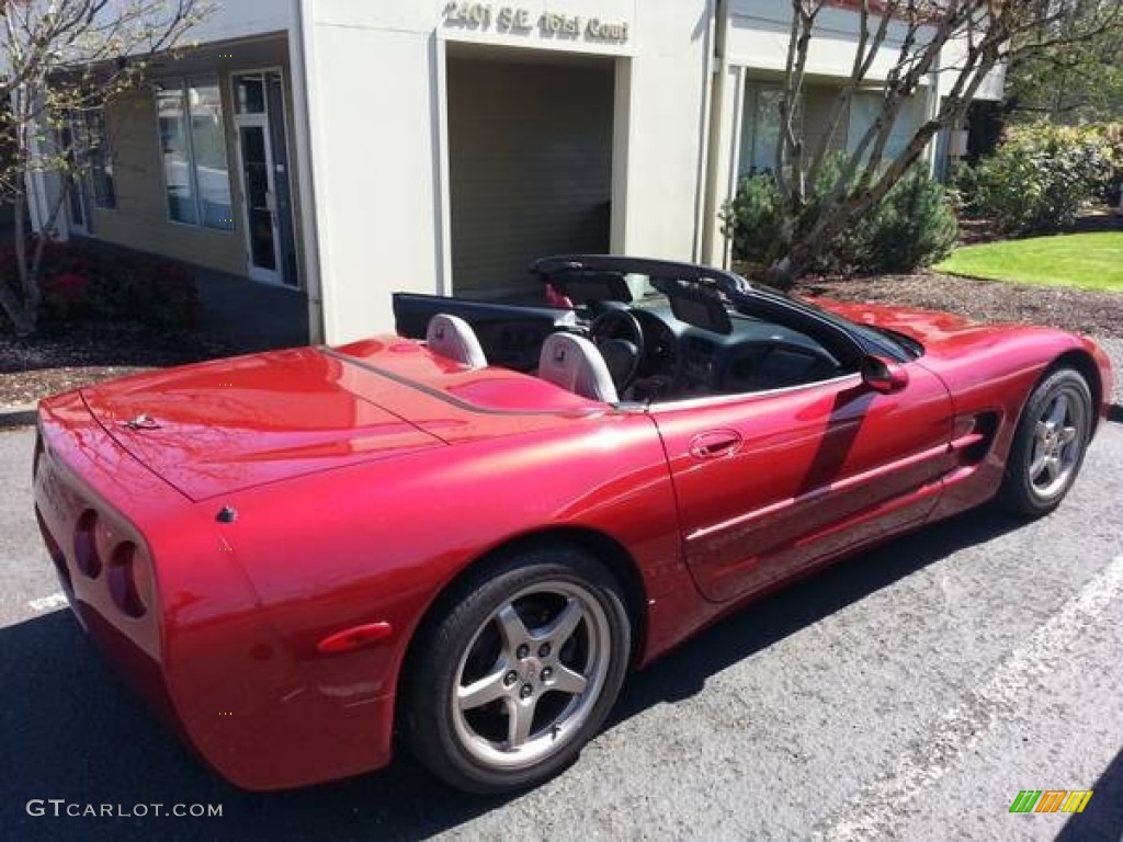 1999 Corvette Convertible - Magnetic Red Metallic / Light Oak photo #2