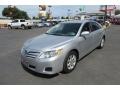 Classic Silver Metallic - Camry SE Photo No. 3