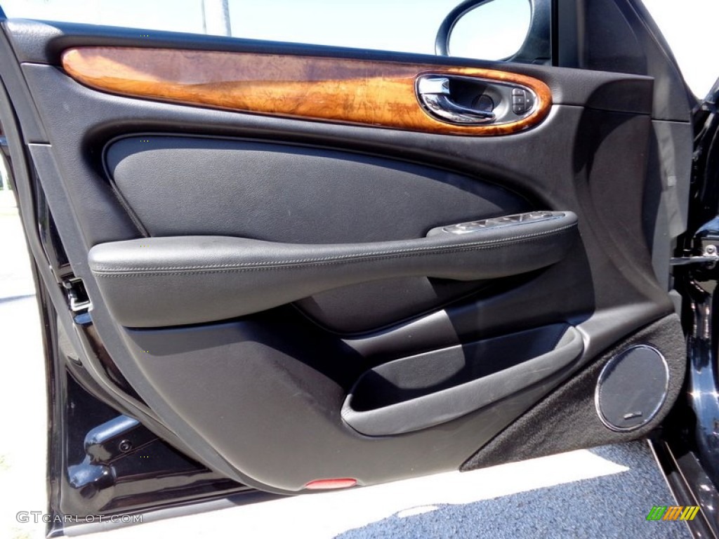 2004 Jaguar XJ XJ8 Charcoal Door Panel Photo #93139693