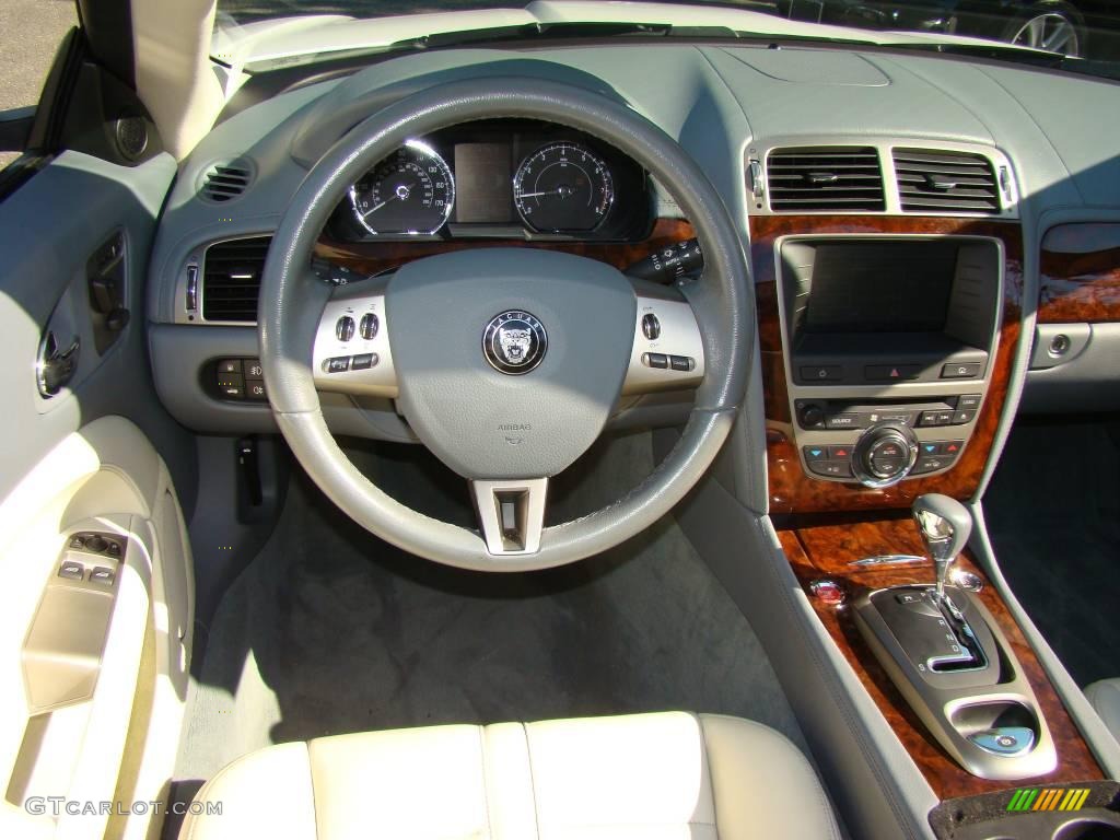 2007 XK XK8 Convertible - White Onyx / Ivory/Slate photo #17