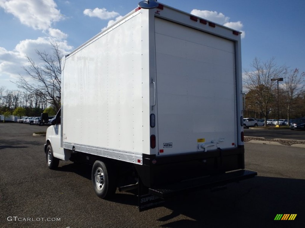 2014 Express Cutaway 3500 Moving Van - Summit White / Medium Pewter photo #7
