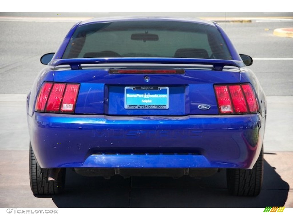 2004 Mustang V6 Coupe - Sonic Blue Metallic / Medium Graphite photo #11