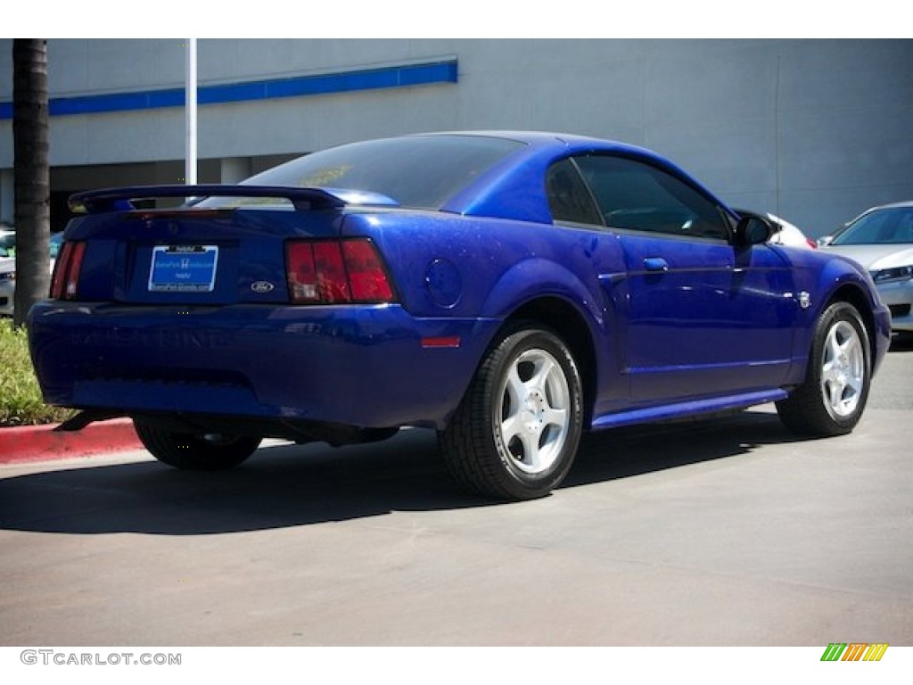 2004 Mustang V6 Coupe - Sonic Blue Metallic / Medium Graphite photo #12