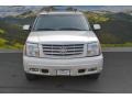 White Diamond - Escalade AWD Photo No. 4
