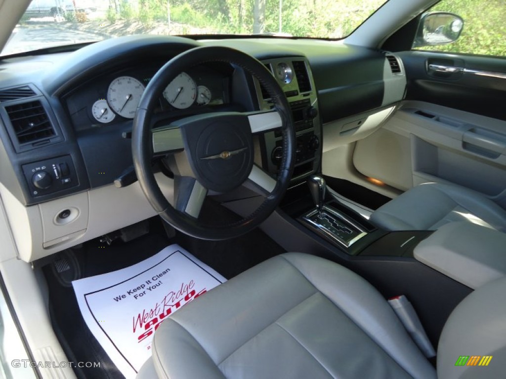 2005 300 Touring - Satin Jade Pearl / Dark Slate Gray/Medium Slate Gray photo #12