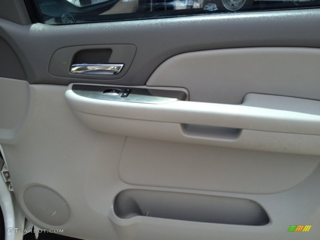 2007 Tahoe LS 4x4 - Summit White / Dark Titanium/Light Titanium photo #9