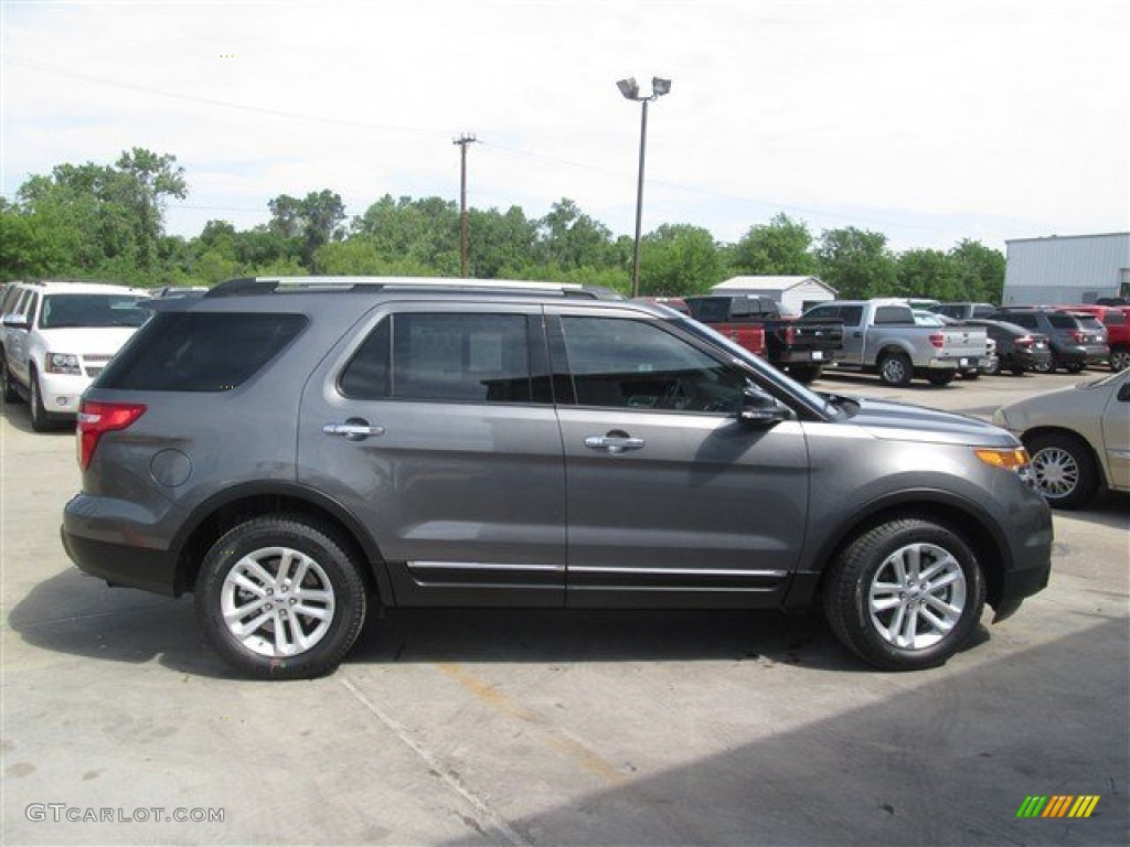 2014 Explorer XLT - Sterling Gray / Charcoal Black photo #5