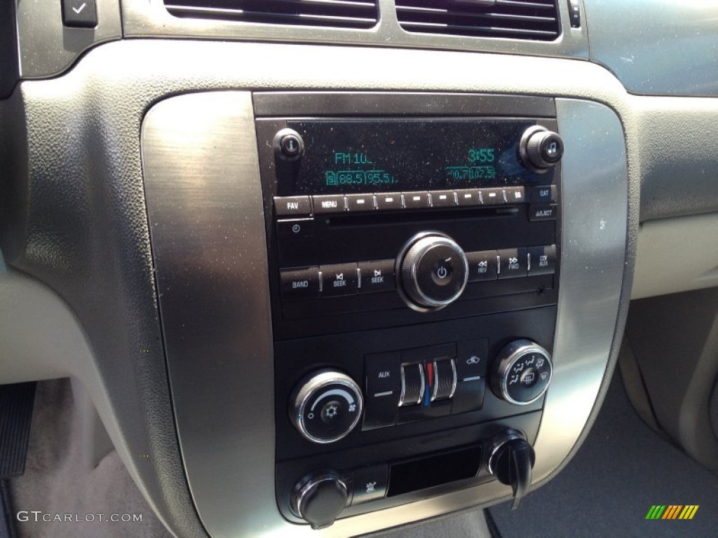 2007 Tahoe LS 4x4 - Summit White / Dark Titanium/Light Titanium photo #28