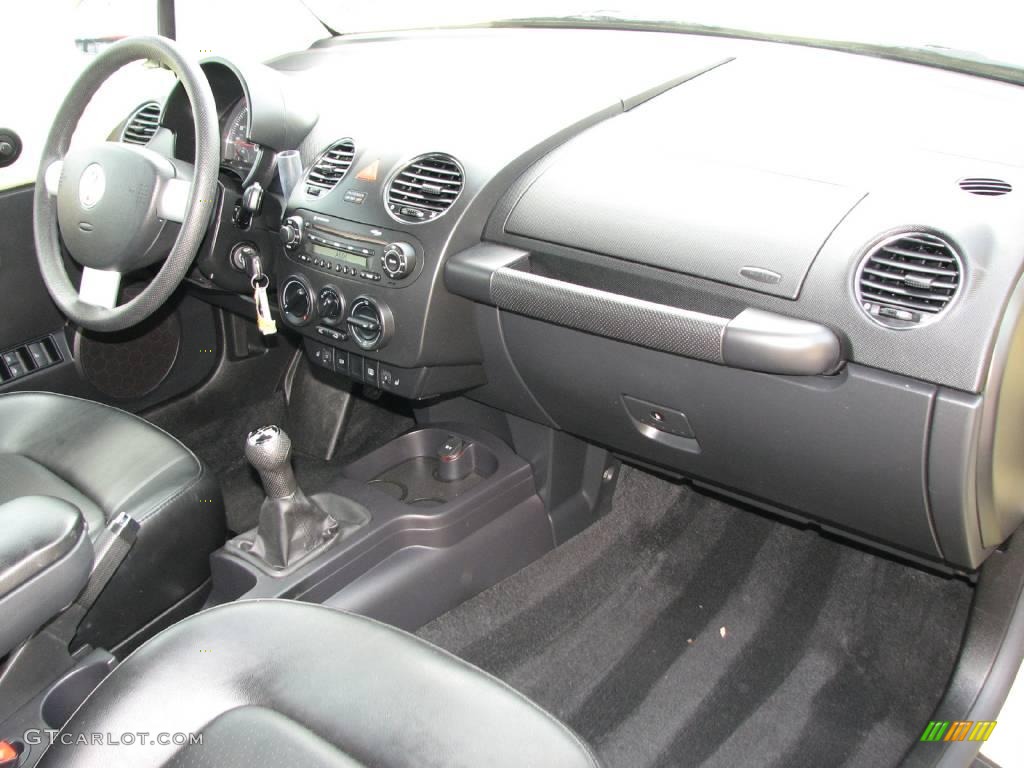 2006 New Beetle 2.5 Convertible - Mellow Yellow / Black photo #11