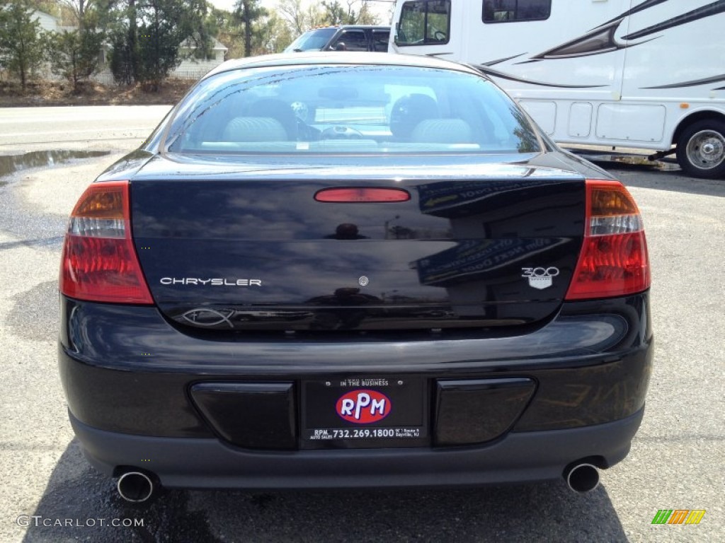 2002 300 M Special - Black / Light Taupe photo #16