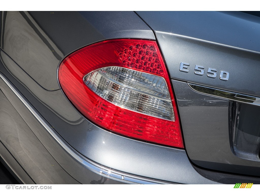 2008 E 550 Sedan - Flint Grey Metallic / Black photo #29